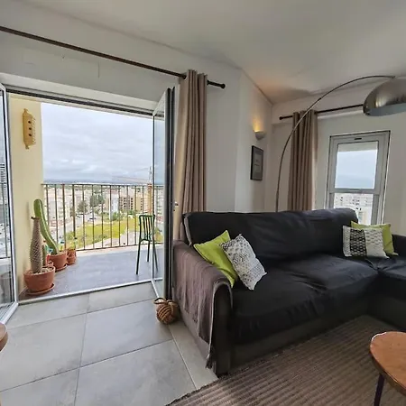 Sea View In Armacao De Pera, Algarve Pt *